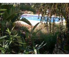 ENCANTADORA FINCA CON DOS CASAS Y DOS APARTAMENTOS
