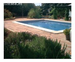 ENCANTADORA FINCA CON DOS CASAS Y DOS APARTAMENTOS
