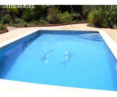 ENCANTADORA FINCA CON DOS CASAS Y DOS APARTAMENTOS