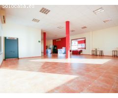 LOCAL COMERCIAL CON MUCHO POTENCIAL