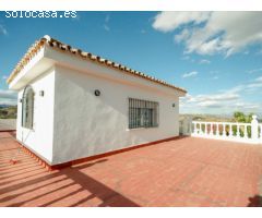 EXCELENTE VILLA CON IMPRESIONANTES VISTAS PANORÁMICAS
