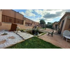 CHALET INDEPENDIENTE EN UNA PLANTA CON PARCELA DE 1100 M2 EN URBANIZACION