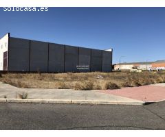 TERRENO EN VENTA EN ILLESCAS JUNTO A LA AUTOVÍA A-42.