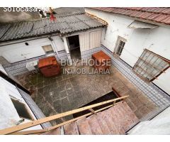 CASA BAJA ADOSADA EN ILLESCAS - ZONA Bº ESTACIÓN