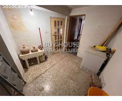 CASA BAJA ADOSADA EN ILLESCAS - ZONA Bº ESTACIÓN