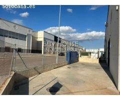 NAVE INDUSTRIAL EN EL POLIGONO INDUSTRIAL ARDOZ