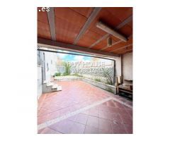 SE VENDE CHALET CON DORMITORIO Y BAÑO EN PLANTA BAJA!!