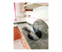 SE VENDE CHALET CON DORMITORIO Y BAÑO EN PLANTA BAJA!!