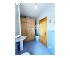 SE VENDE CHALET CON DORMITORIO Y BAÑO EN PLANTA BAJA!!