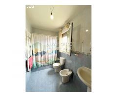 SE VENDE CHALET CON DORMITORIO Y BAÑO EN PLANTA BAJA!!
