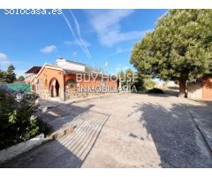 CHALET INDEPENDIENTE EN CEDILLO DEL CONDADO - URB. LA FUENTECILLA 2.