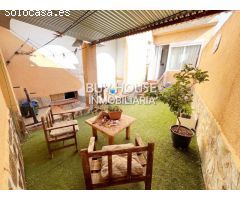 CHALET ADOSADO EN YELES