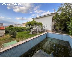 GRAN CHALET INDEPENDIENTE EN CARRANQUE - URB. COTO DEL ZAGAL.