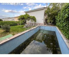 GRAN CHALET INDEPENDIENTE EN CARRANQUE - URB. COTO DEL ZAGAL.