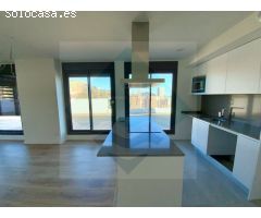 Atico con vistas espectaculares con zona comunitaria con piscina