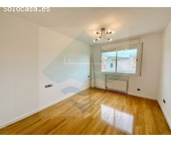 ¡Atención! Casa excepcional en el centro de Alella: comodidad, espacio y vistas