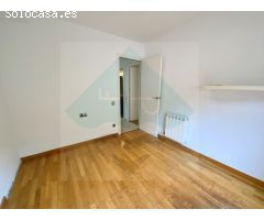 ¡Atención! Casa excepcional en el centro de Alella: comodidad, espacio y vistas