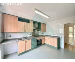 ¡Atención! Casa excepcional en el centro de Alella: comodidad, espacio y vistas