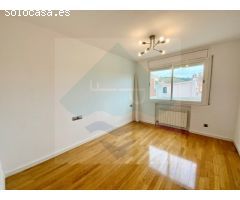 ¡Atención! Casa excepcional en el centro de Alella: comodidad, espacio y vistas