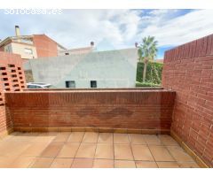 ¡Atención! Casa excepcional en el centro de Alella: comodidad, espacio y vistas