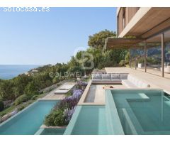 En venta viviendas unifamiliares de obra nueva con vistas al mar en Aiguaxelida,