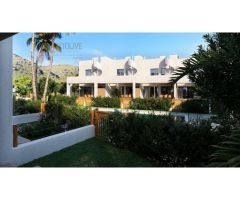 Casa adosada de nueva construcción en venta en Puerto Alcudia
