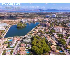 Casa adosada de nueva construcción en venta en Puerto Alcudia