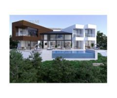 TRES SOLARES EN CALA LLAMP CON PRYECTO Y PERMISO EN PUERTO DE ANDRATX