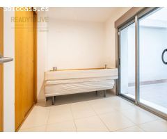 EXCLUSIVA PLANTA BAJA CON TERRAZA PRIVADA DE 300 M² EN PUERTO DE ALCUDIA