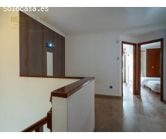 DÚPLEX CON VISTAS AL MAR EN PUERTO ALCUDIA