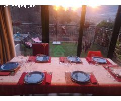 Piso de dos habitaciones con terraza, jardín y plaza de parking
