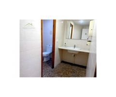 Local a la venta en Vilafranca del Penedès