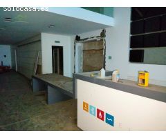 Local comercial a la venta en Vilafranca del Penedés