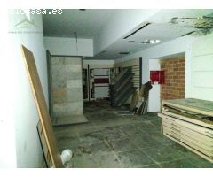 Local comercial a la venta en Vilafranca del Penedés