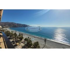 ESTUPENDO APARTAMENTO FRENTE AL MAR.TERRAZA.2 DORMITORIOS