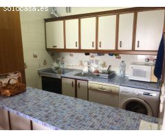 APARTAMENTO EN PRIMERA LINEA FRENTE AL MAR.2 DORMITORIOS.