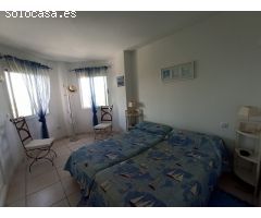 Espaciosa villa de 6 habitaciones con unas vistas espectaculares.