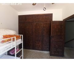 Casa muy grande situada a menos de 100m de las calas más bonitas de Las Rotas en