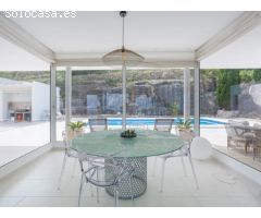 MAGNIFICA VILLA CON SUS VISTAS PANORÁMICAS AL MAR, MONTAÑAS Y CAMPO DE GOLF EN