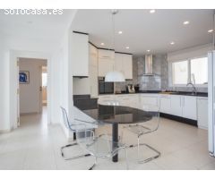 MAGNIFICA VILLA CON SUS VISTAS PANORÁMICAS AL MAR, MONTAÑAS Y CAMPO DE GOLF EN