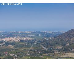 MAGNIFICA VILLA CON SUS VISTAS PANORÁMICAS AL MAR, MONTAÑAS Y CAMPO DE GOLF EN