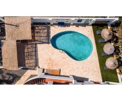 Descubre tu nuevo hogar: villa reformada de 4 dormitorios en Jávea