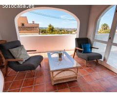 Descubre tu nuevo hogar: villa reformada de 4 dormitorios en Jávea
