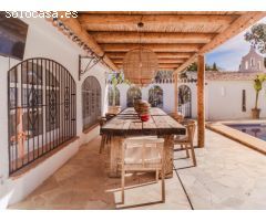 Exclusiva Finca Rústica con Impresionantes Vistas Abiertas, Jesus Pobre