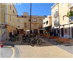 Joya en Planta Baja en Dénia: Vida Moderna, Ubicacion Privilegiada