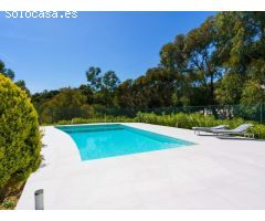 VILLA con piscina a lado del club de golf de Altea