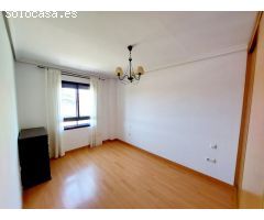 Precioso Atico con espectaculares vistas, con amplia terraza.