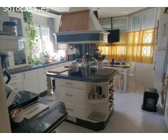 Amplísima vivienda en una inmejorable situación