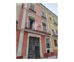 FANTASTICO PALACETE XATIVA CENTRO EN LA CALLE MONCADA