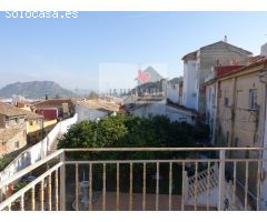 CASA EN CASCO ANTIGUO CON VISTAS ESPECTACULARES.